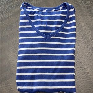 Banana Republic striped v-neck t-shirt